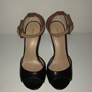 Express Size 6 Tri Color Strapped Heels